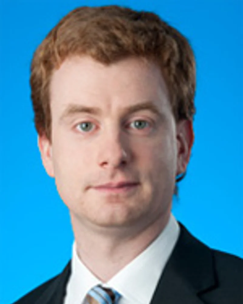 Dr Paul Burton - Bariatric Surgeon in Brighton | Weight Loss Surgery Expert